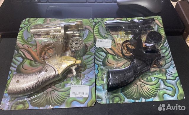 Игрушка пистолет Пистон