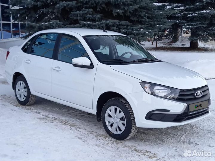 LADA Granta 1.6 МТ, 2022