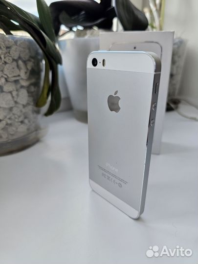 iPhone 5S, 32 ГБ