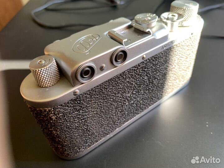 Плёночный фотоаппарат фэд 1 с чехлом