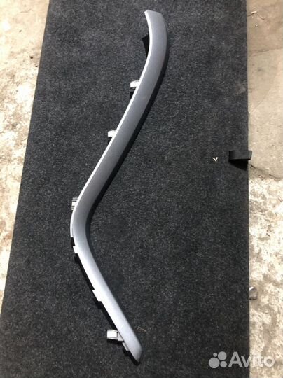 Накладка торпеды консоли Сузуки Гранд Витара 3