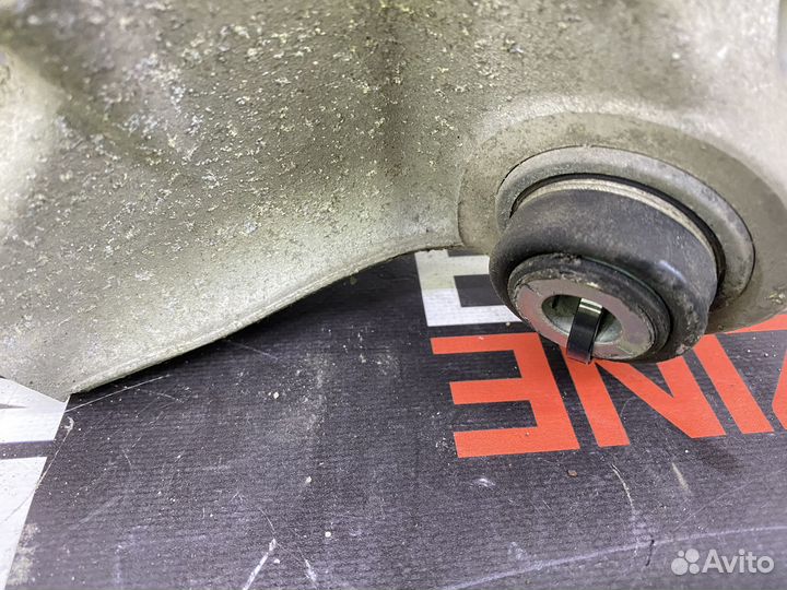 Кулак задний правый со ступицей BMW G30