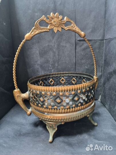 Ваза, конфетница