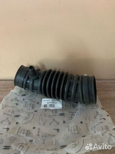 Патрубок воздушного фильтра lanos Новый