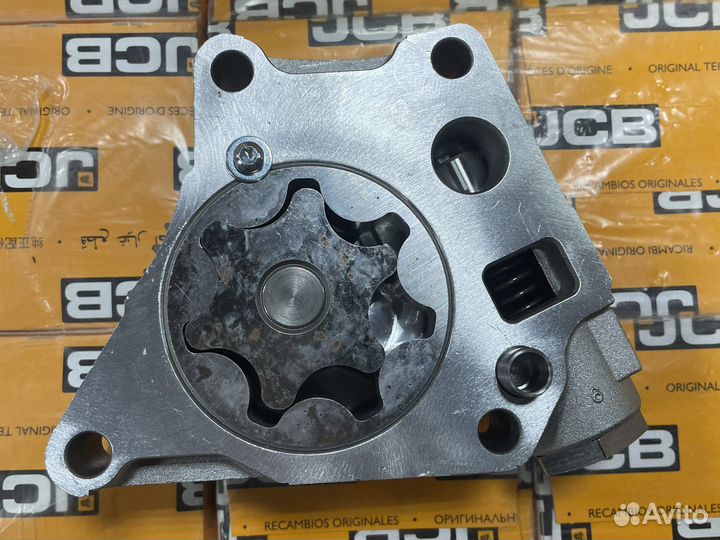 Масленный насос JCB