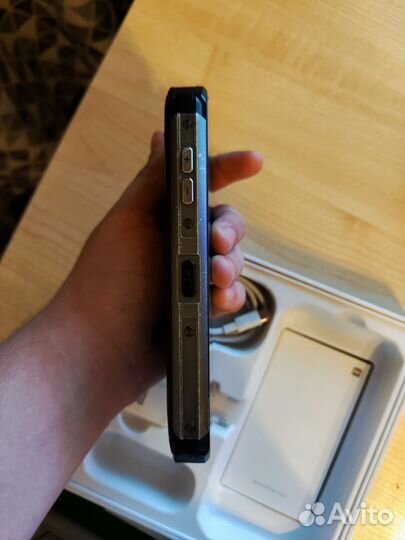 Blackview BV9500, 4/64 ГБ