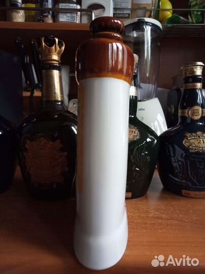 Бутылка фарфор из под виски Laphroaig