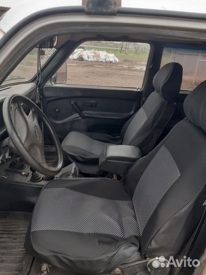 LADA 4x4 (Нива) 1.7 МТ, 2006, 170 000 км