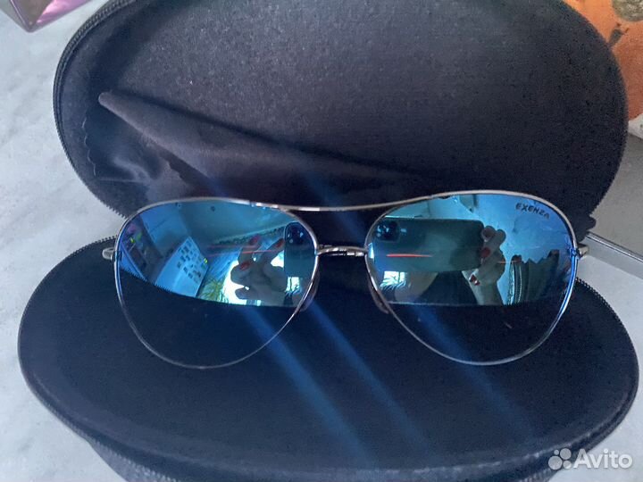 Солнцезащитные очки