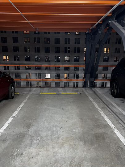 Машиноместо, 13 м²