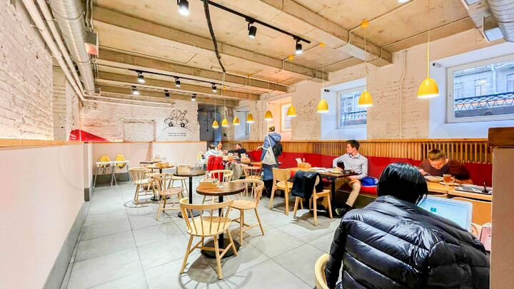 Помещение возле метро 236 м2 под общепит