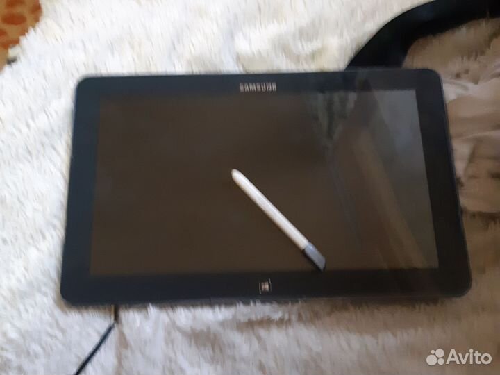 Sumsung ativ Tab XE500T1C 64 GB