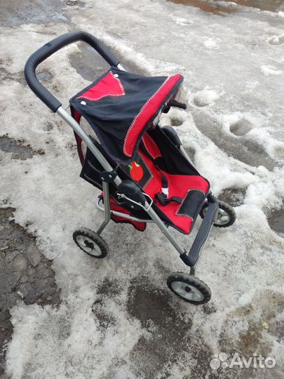 Детская игрушечная коляска