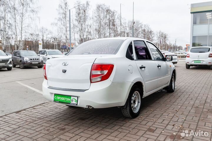 LADA Granta 1.6 МТ, 2013, 212 863 км