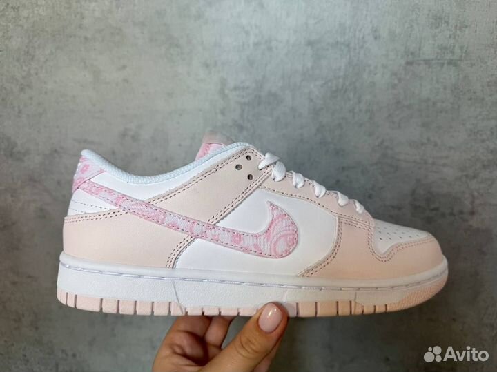 Кроссовки Nike Dunk Low Pink Paisley