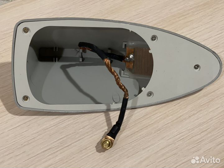 Антенна акулий плавник