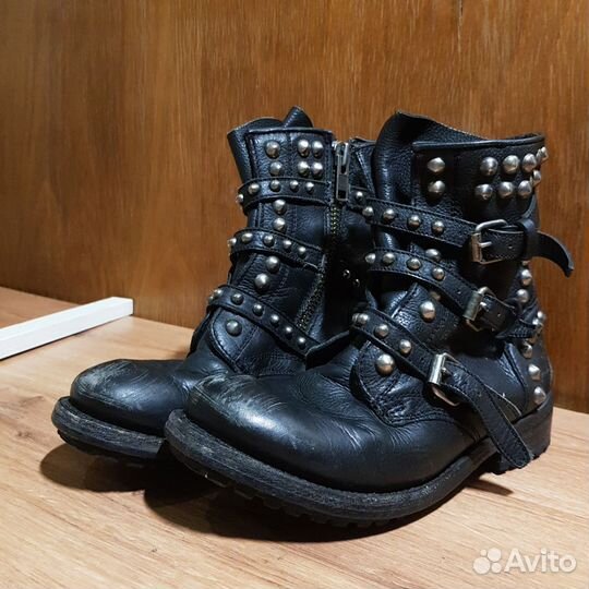 Аутентичные ботинки Италия