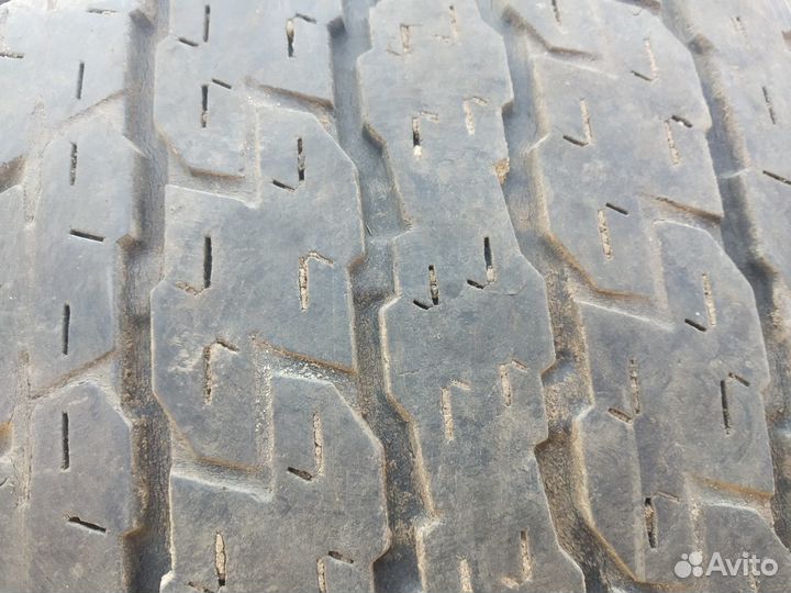 Bridgestone Dueler H/T 265/65 R17