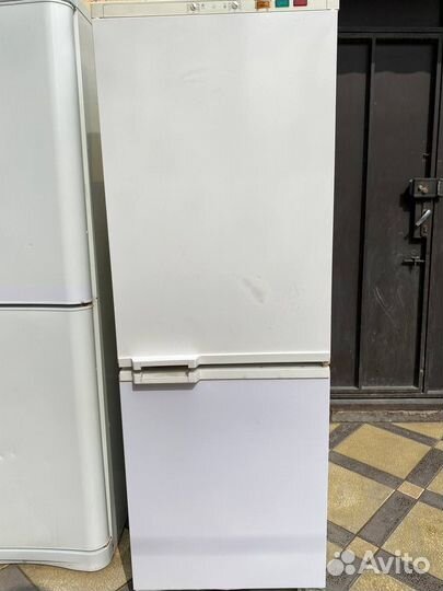 Холодильник Атлант двухкамерный