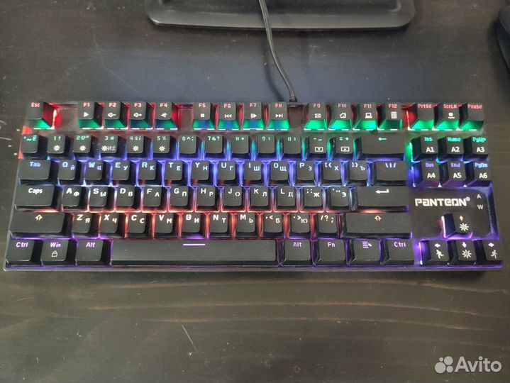 Panteon t4 механическая игровая клавиатура