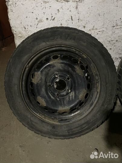 Sava Eskimo Stud 185/65 R15