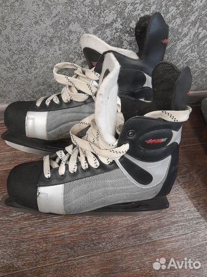 Коньки хоккейные мужские 44р