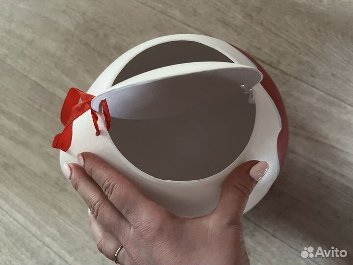 Киндер сюрприз яйцо большое