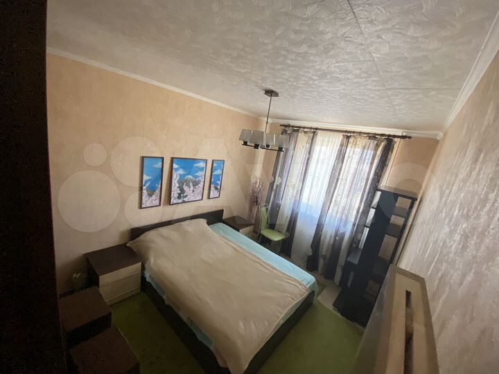 2-к. квартира, 71 м², 8/12 эт.