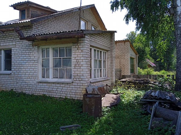 Коттедж 110 м² на участке 11 сот.