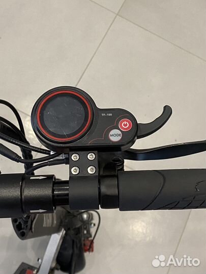 Самокат взрослый электрический