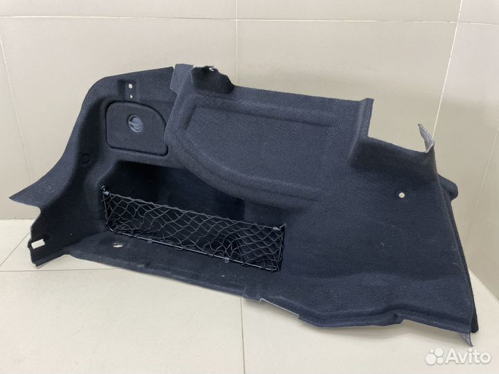 Обшивки багажника Mercedes W207