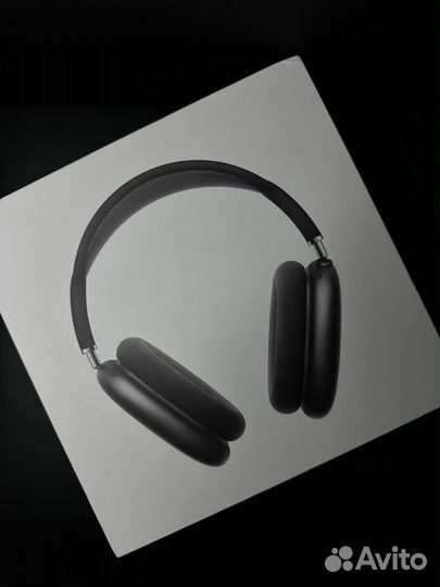 Air Pods MAX