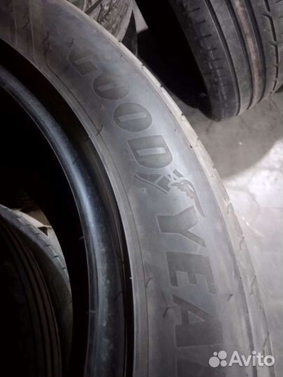 Goodyear Eagle F1 Asymmetric SUV 4x4 235/55 R19