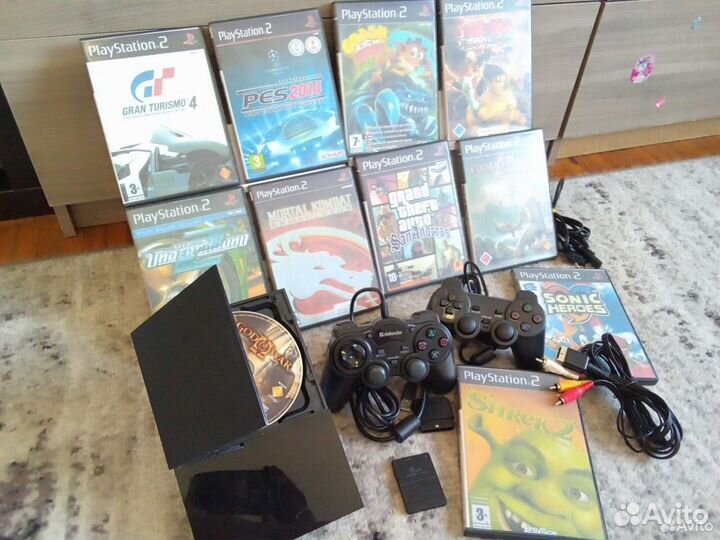 Приставка Sony PlayStation 2 и диски