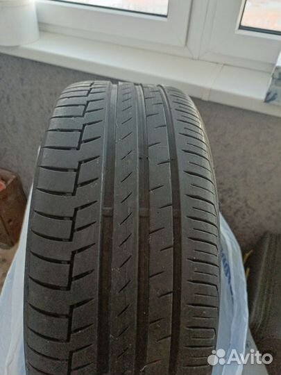 Continental PremiumContact 6 235/45 R18