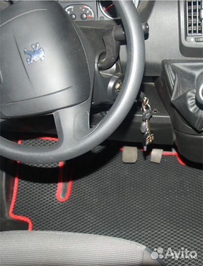 Новые коврики в салон Peugeot Boxer эва