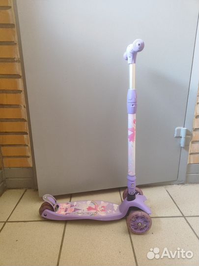 Самокат детский трехколесный