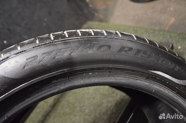 Pirelli P Zero PZ4 245/45 R19 и 275/40 R19 101Y