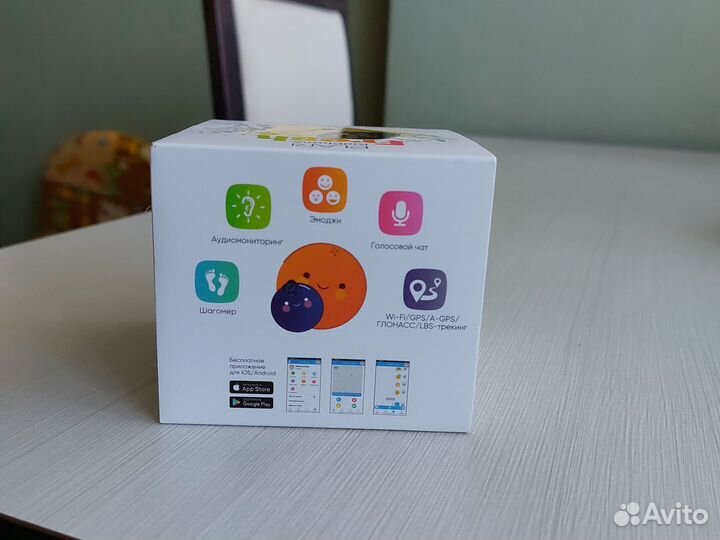 Детские часы-телефон Elari Kidphone Fresh