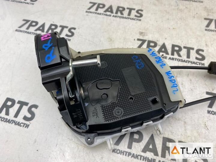 Замок двери задний правый toyota belta