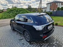 Mitsubishi Outlander 2.0 CVT, 2014, 130 000 км, с пробегом, цена 1 000 000 руб.