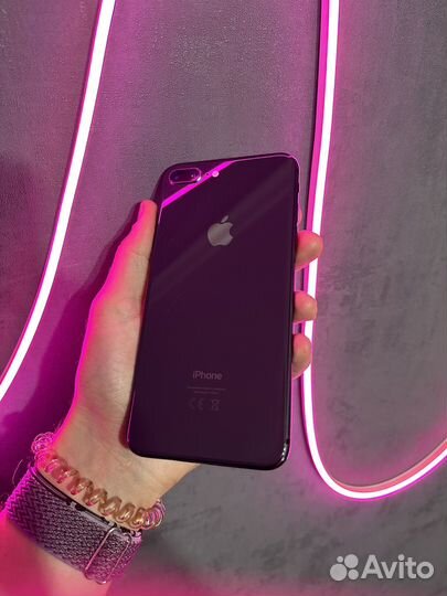 iPhone 8 Plus, 64 ГБ