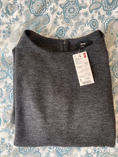 Uniqlo платье