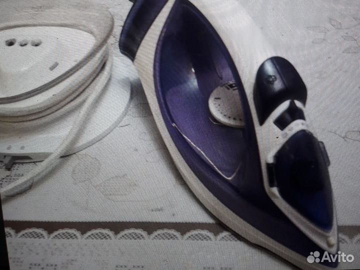 Паровой аккумуляторный утюг Philips