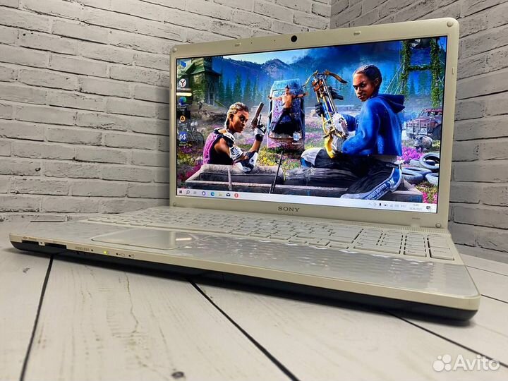 Игровой ноутбук Sony i5 / 6Gb / SSD + HDD