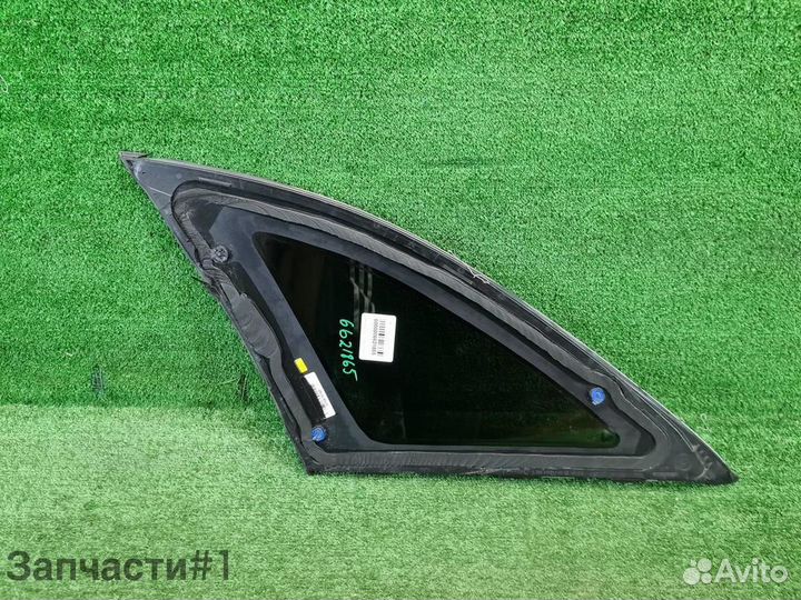 Форточка задняя правая Mercedes GLC X253 (15-22)