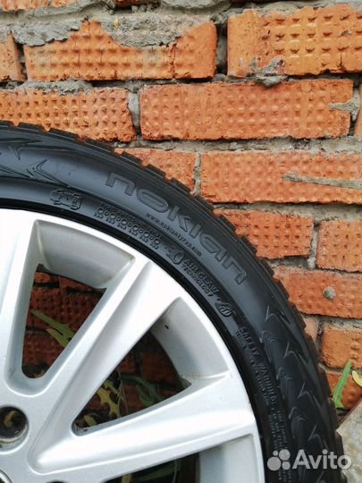 Nokian Tyres Hakkapeliitta 7 205/55 R16 94T