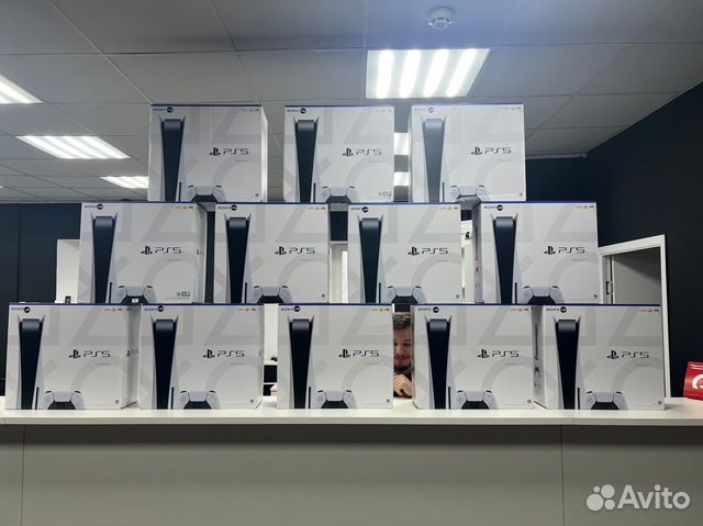 Sony PlayStation 5 с дисководом / Новая