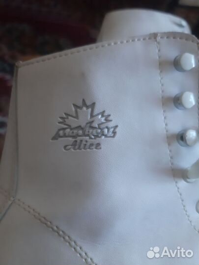 Коньки фигурные 41размер