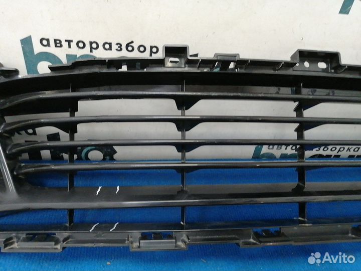 Решетка переднего бампера 6600124278 Geely Coolray